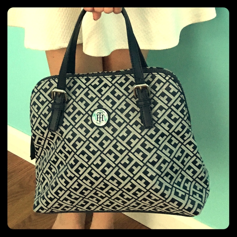 Tommy Hilfiger (satchel)